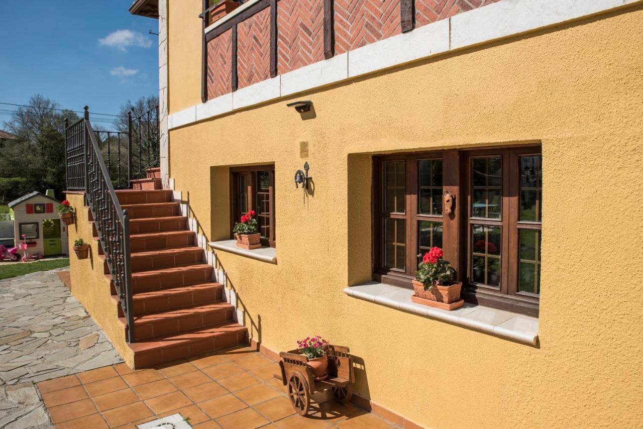 Apartamentos Alegria Santillana del Mar Bagian luar foto