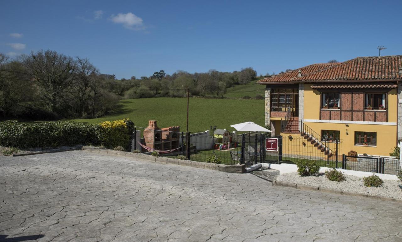 Apartamentos Alegria Santillana del Mar Bagian luar foto