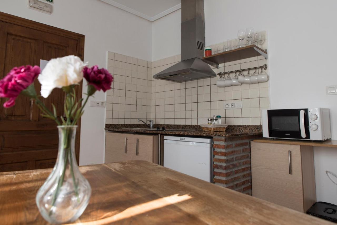 Apartamentos Alegria Santillana del Mar Bagian luar foto